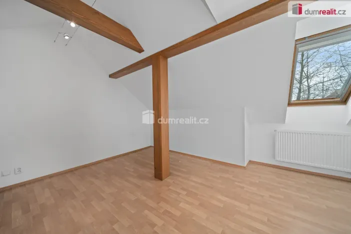 Prodej rodinného domu, Sluštice, 337 m2