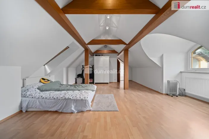 Prodej rodinného domu, Sluštice, 337 m2