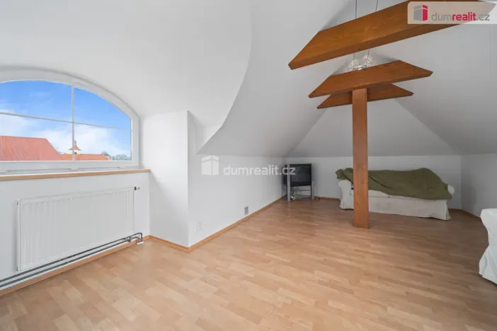 Prodej rodinného domu, Sluštice, 337 m2