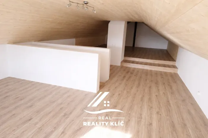 Prodej rodinného domu, Český Těšín, Ropická, 192 m2