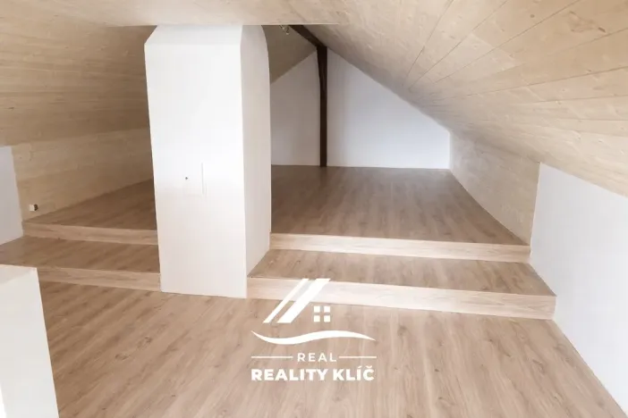 Prodej rodinného domu, Český Těšín, Ropická, 192 m2