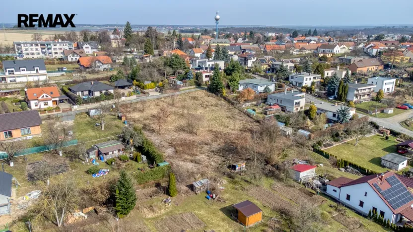 Prodej pozemku pro bydlení, Týnec nad Labem, 2747 m2