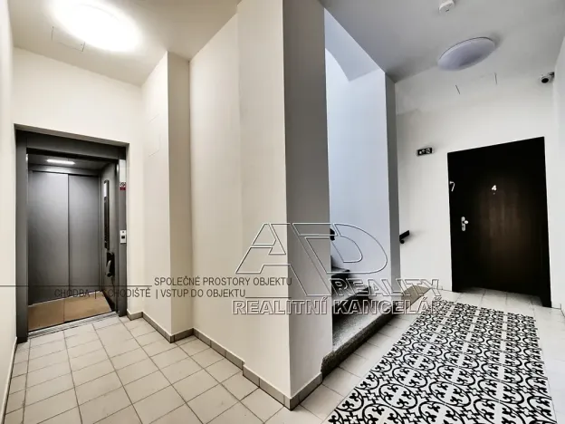 Pronájem bytu 1+1, České Budějovice, Fráni Šrámka, 40 m2