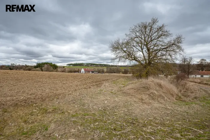 Prodej pozemku pro bydlení, Peč, 1542 m2