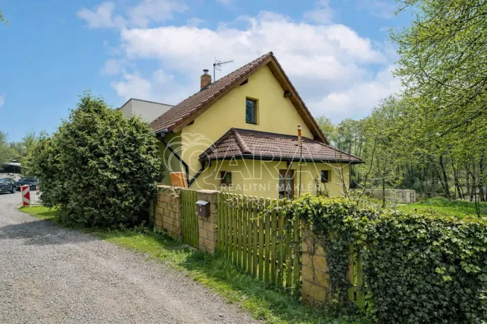 Pronájem rodinného domu, Říčany - Jažlovice, Hlavní, 104 m2