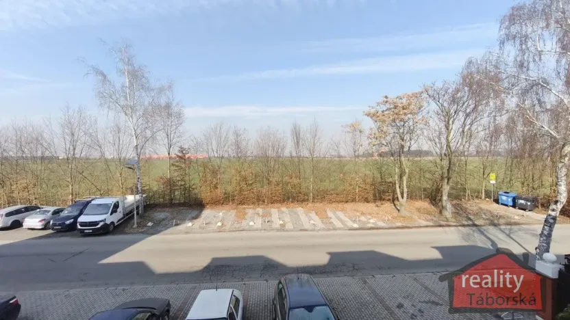 Prodej bytu 2+kk, Nupaky, Nupacká, 42 m2