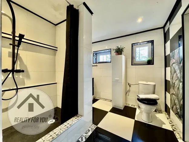 Prodej rodinného domu, Bulovka, 240 m2