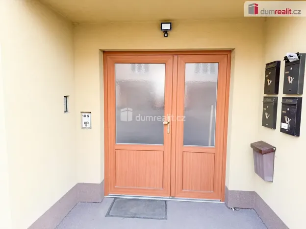 Prodej bytu 3+1, Chotětov, Palackého, 85 m2