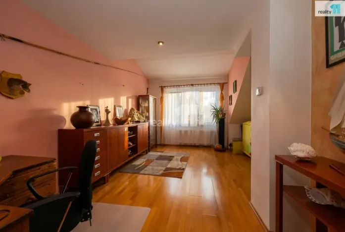 Prodej bytu 3+kk, Praha - Suchdol, Kamýcká, 151 m2