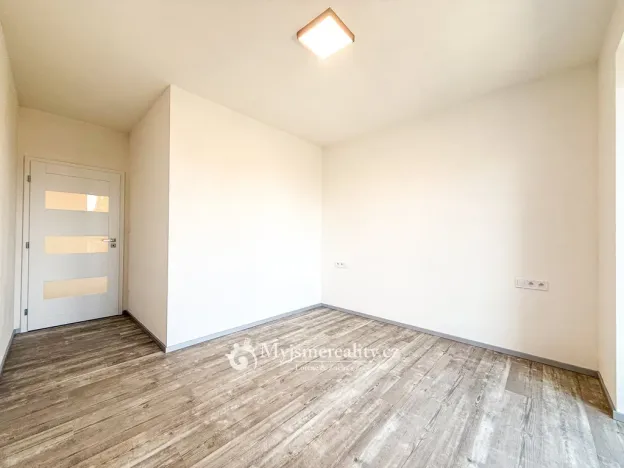 Pronájem bytu 2+kk, Znojmo, Vančurova, 48 m2