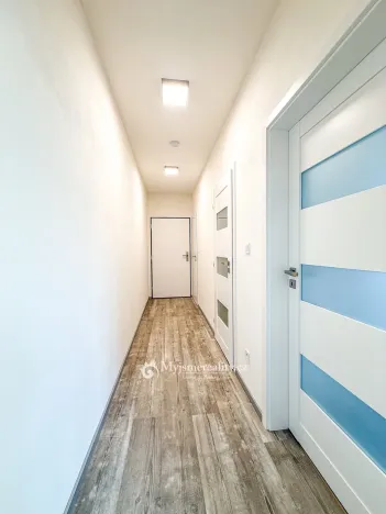 Pronájem bytu 2+kk, Znojmo, Vančurova, 48 m2