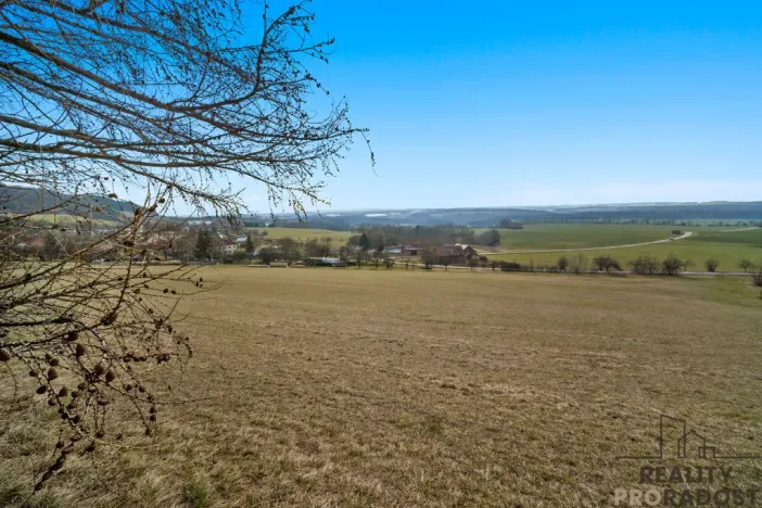 Prodej pozemku pro bydlení, Střemošice, 1585 m2