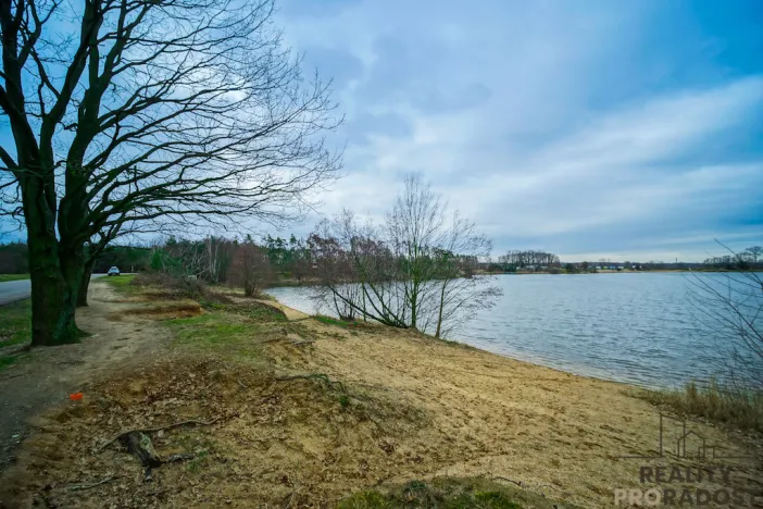 Pronájem rybníku, Přelouč - Mělice, 216 m2