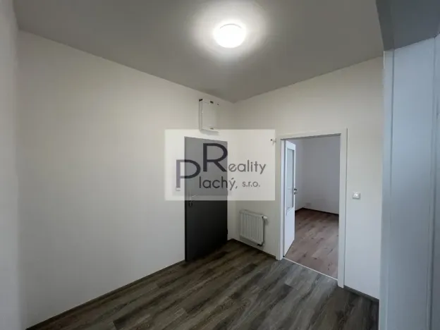 Prodej bytu 2+kk, Hevlín, 62 m2