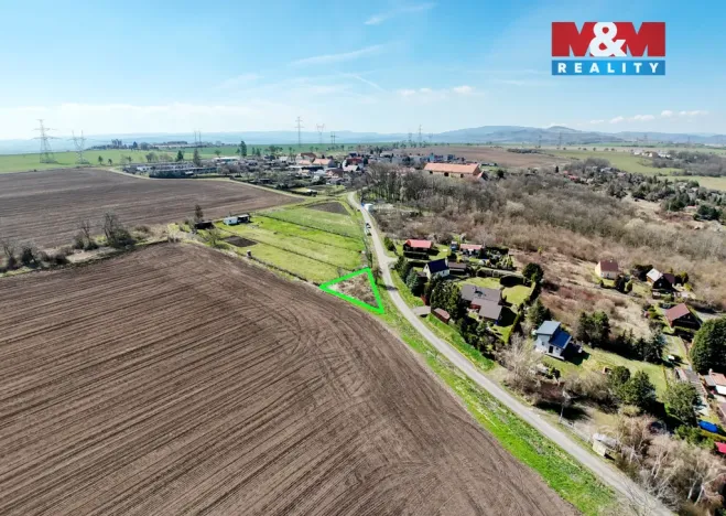 Prodej louky, Chbany - Poláky, 329 m2