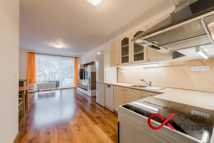 Pronájem bytu 2+kk, Říčany, Na Fialce, 66 m2