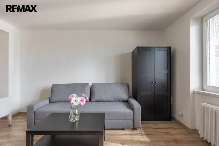 Pronájem bytu 1+1, Meziboří, Májová, 33 m2