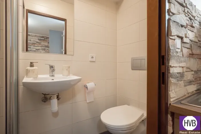 Prodej ubytování, Praha, Chvalská, 11 m2