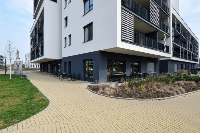 Pronájem bytu 1+kk, Praha - Modřany, Mezi vodami, 41 m2