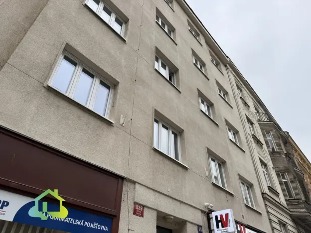 Pronájem skladu, Praha - Smíchov, Jindřicha Plachty, 2 m2