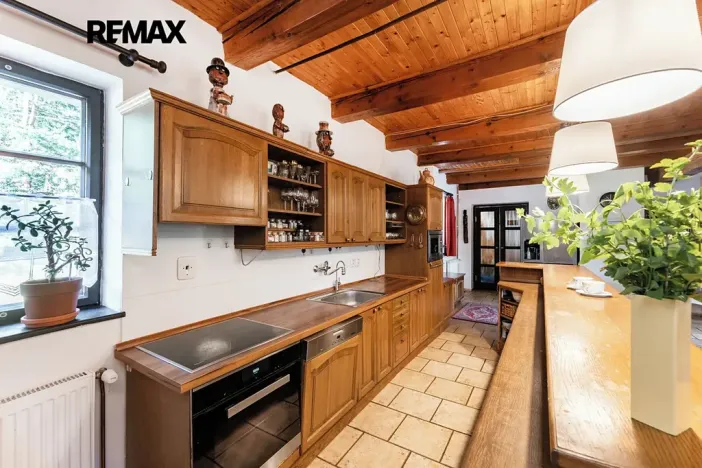 Prodej rodinného domu, Přelíc, 460 m2