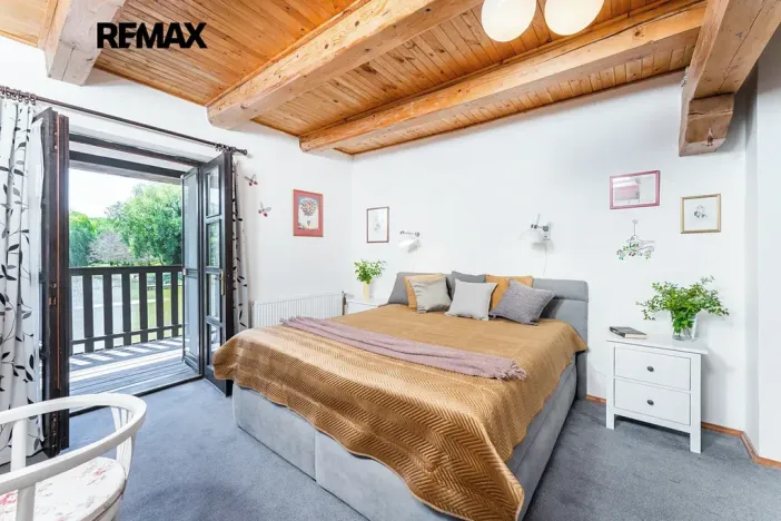 Prodej rodinného domu, Přelíc, 460 m2