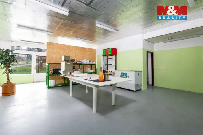 Prodej obchodního prostoru, Svatoňovice, 128 m2