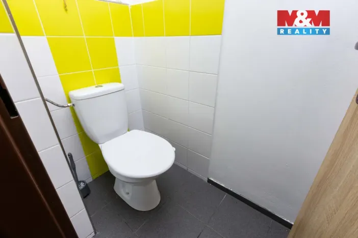 Prodej obchodního prostoru, Svatoňovice, 128 m2