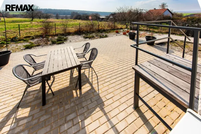 Prodej rodinného domu, Šumná, 200 m2