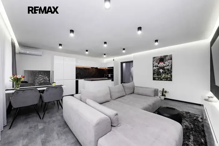 Prodej bytu 3+kk, Praha - Horní Měcholupy, Livornská, 73 m2