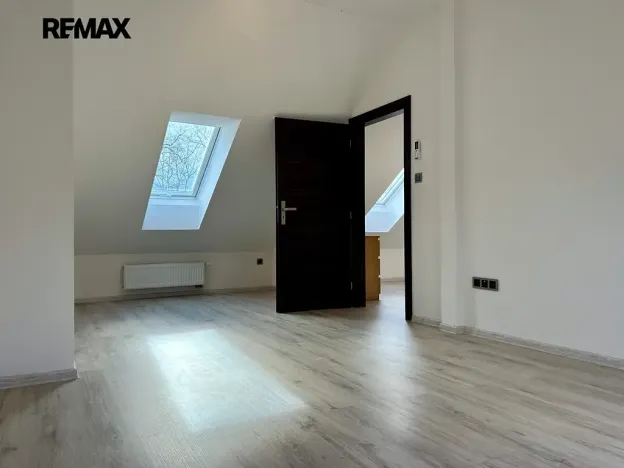 Pronájem rodinného domu, Pětihosty, 200 m2