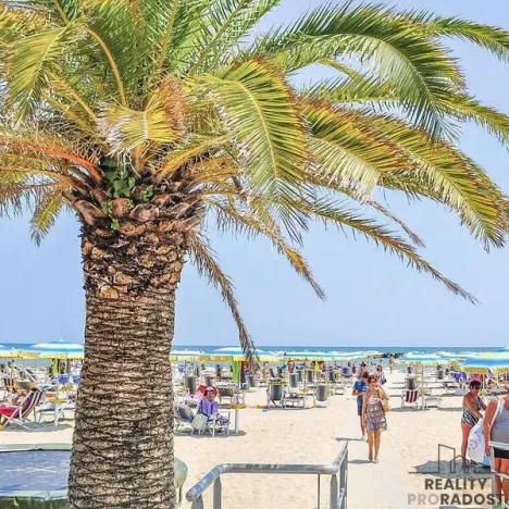 Prodej bytu 3+1, Lungomare Italia,Villa Rosa,Itálie, 84 m2