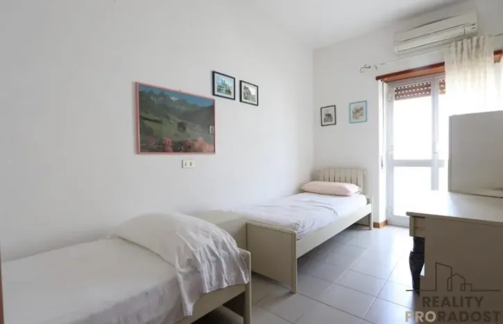 Prodej bytu 3+1, Villa Rosa,Itálie, 84 m2