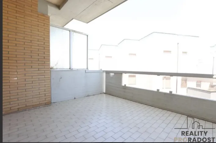 Prodej bytu 3+1, Villa Rosa,Itálie, 84 m2