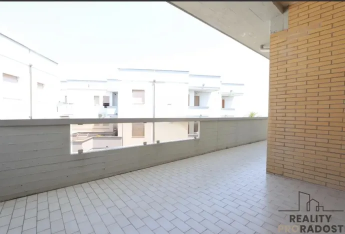 Prodej bytu 3+1, Villa Rosa,Itálie, 84 m2