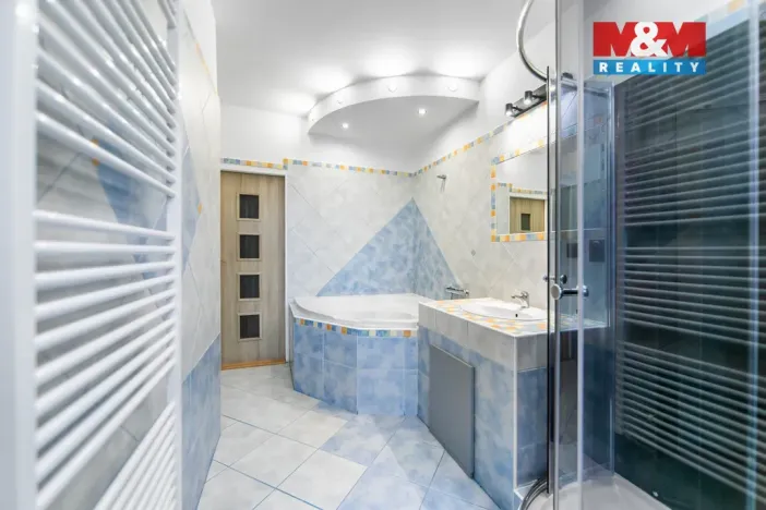 Prodej bytu 2+1, Plzeň, Masarykova, 88 m2