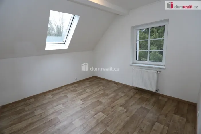 Pronájem bytu 3+1, Zádub-Závišín - Zádub, 100 m2