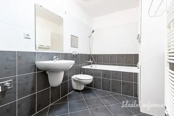 Pronájem bytu 2+kk, Praha - Strašnice, Na hroudě, 72 m2