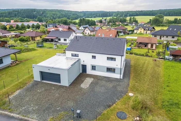 Prodej rodinného domu, Kornatice, 270 m2