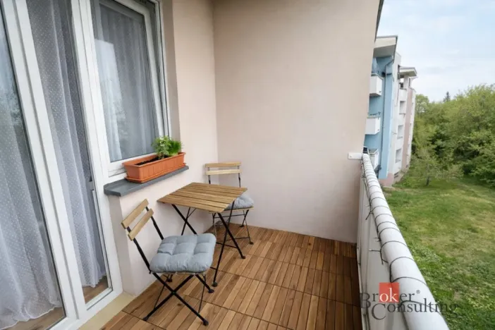 Pronájem bytu 2+kk, Hradec Králové - Kukleny, Pražská třída, 47 m2