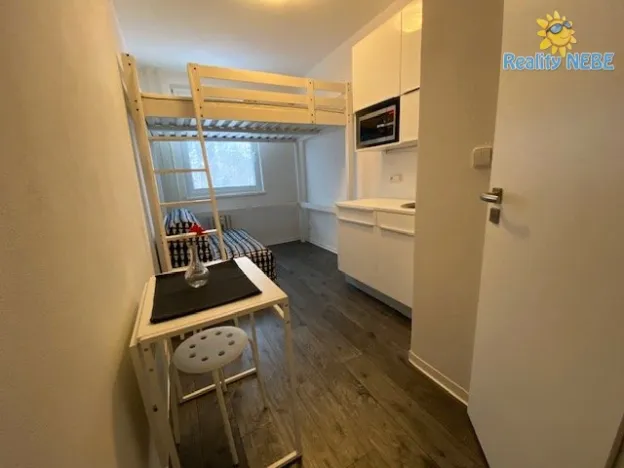 Pronájem bytu 1+kk, Praha - Hlubočepy, Lamačova, 15 m2