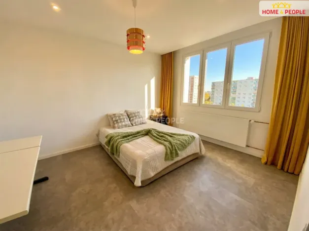 Pronájem bytu 3+1, Praha - Kamýk, Zárubova, 83 m2