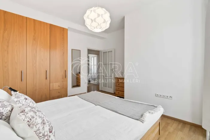 Prodej bytu 2+kk, Praha - Bubeneč, Ve struhách, 48 m2
