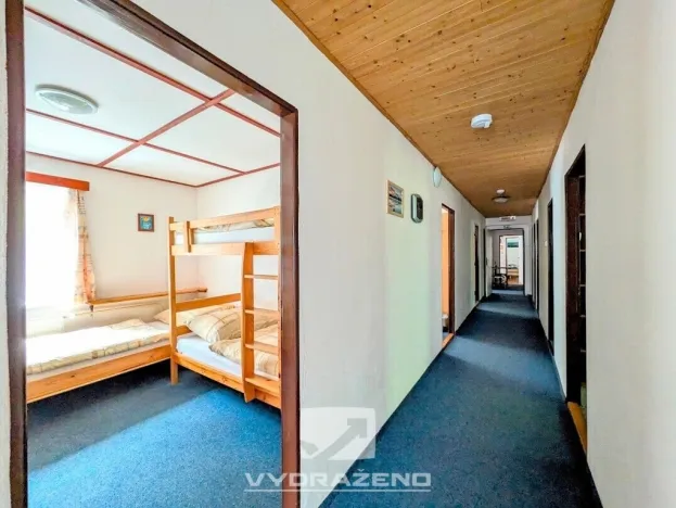 Prodej ubytování, Dolní Dvůr, 280 m2