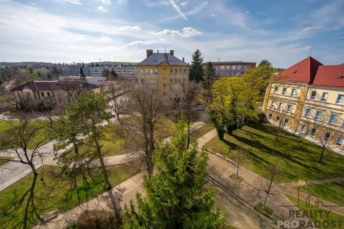 Prodej bytu 3+1, Hustopeče, Masarykovo nám., 72 m2