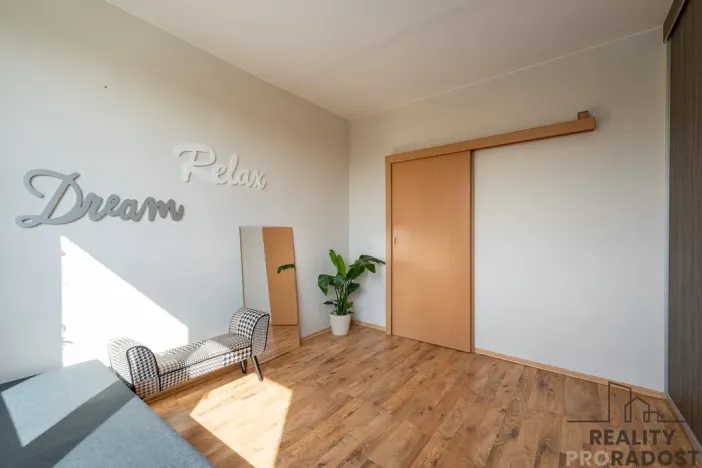 Prodej bytu 3+1, Hustopeče, Masarykovo nám., 72 m2