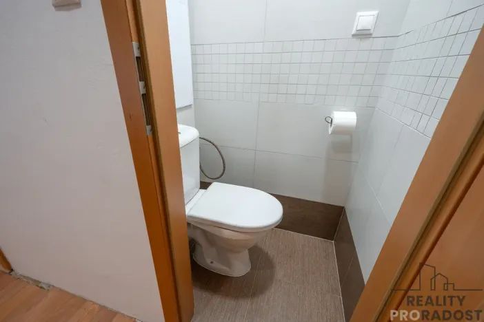 Prodej bytu 3+1, Hustopeče, Masarykovo nám., 72 m2