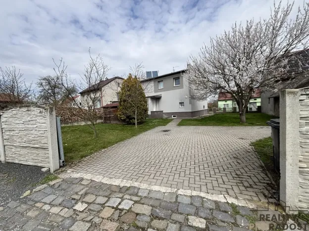 Prodej rodinného domu, Uhřičice, 170 m2