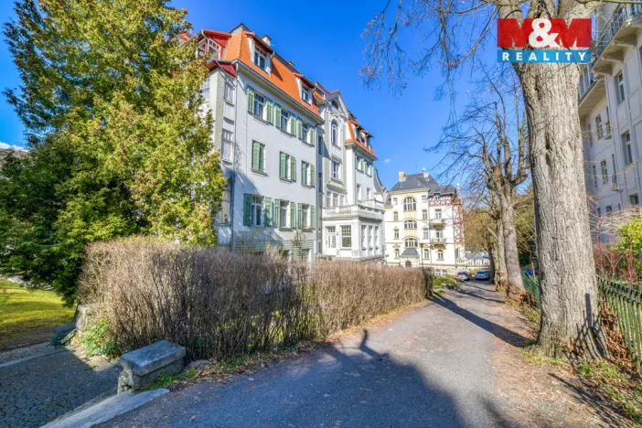 Prodej bytu 2+kk, Karlovy Vary, Krále Jiřího, 60 m2