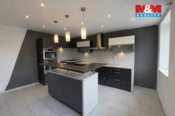 Prodej bytu 2+kk, Liberec - Liberec XXXIII-Machnín, Heřmánková, 71 m2